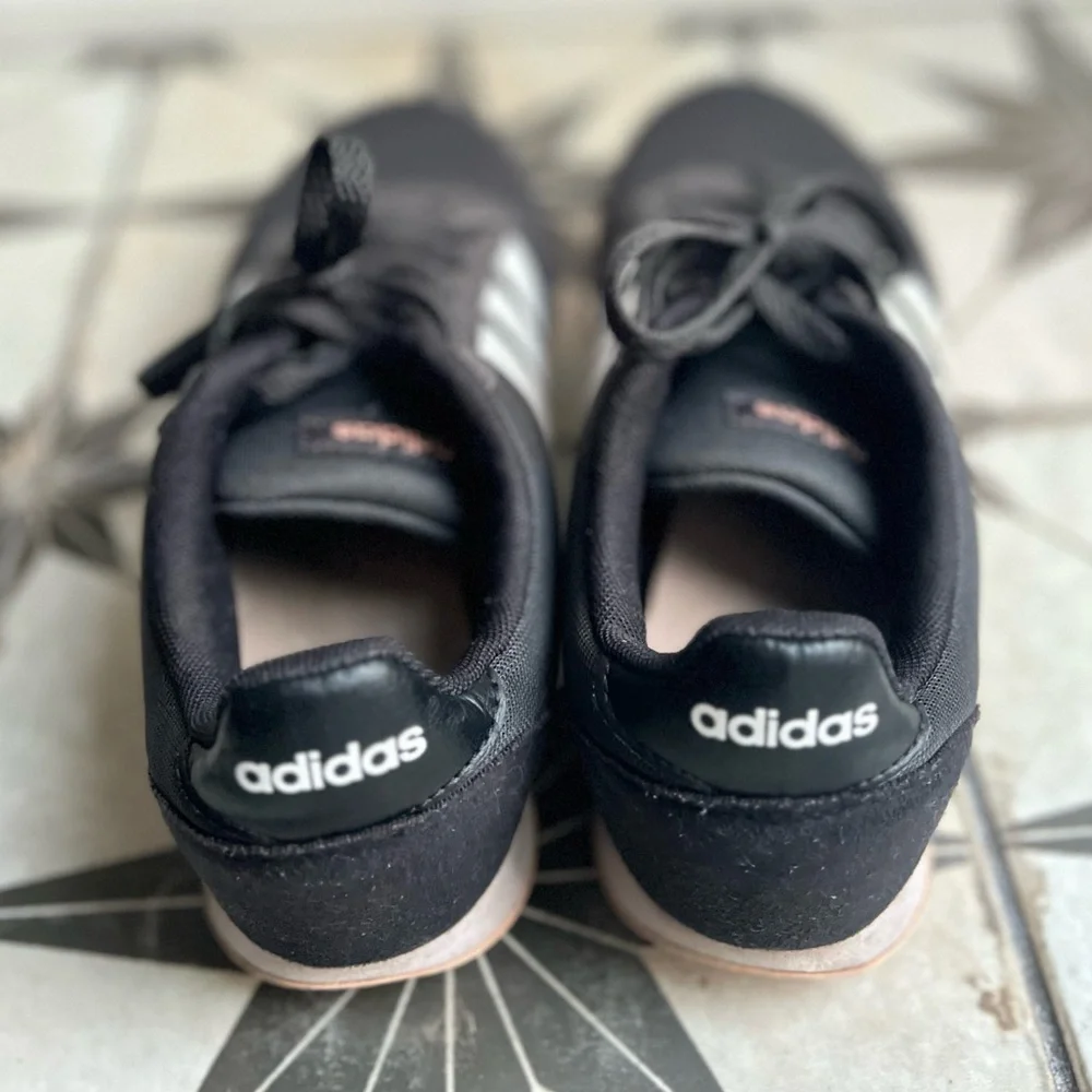 Adidas Dark Gray Sneakers with Pink Accents & Signature White Stripes - Picture 2 of 6